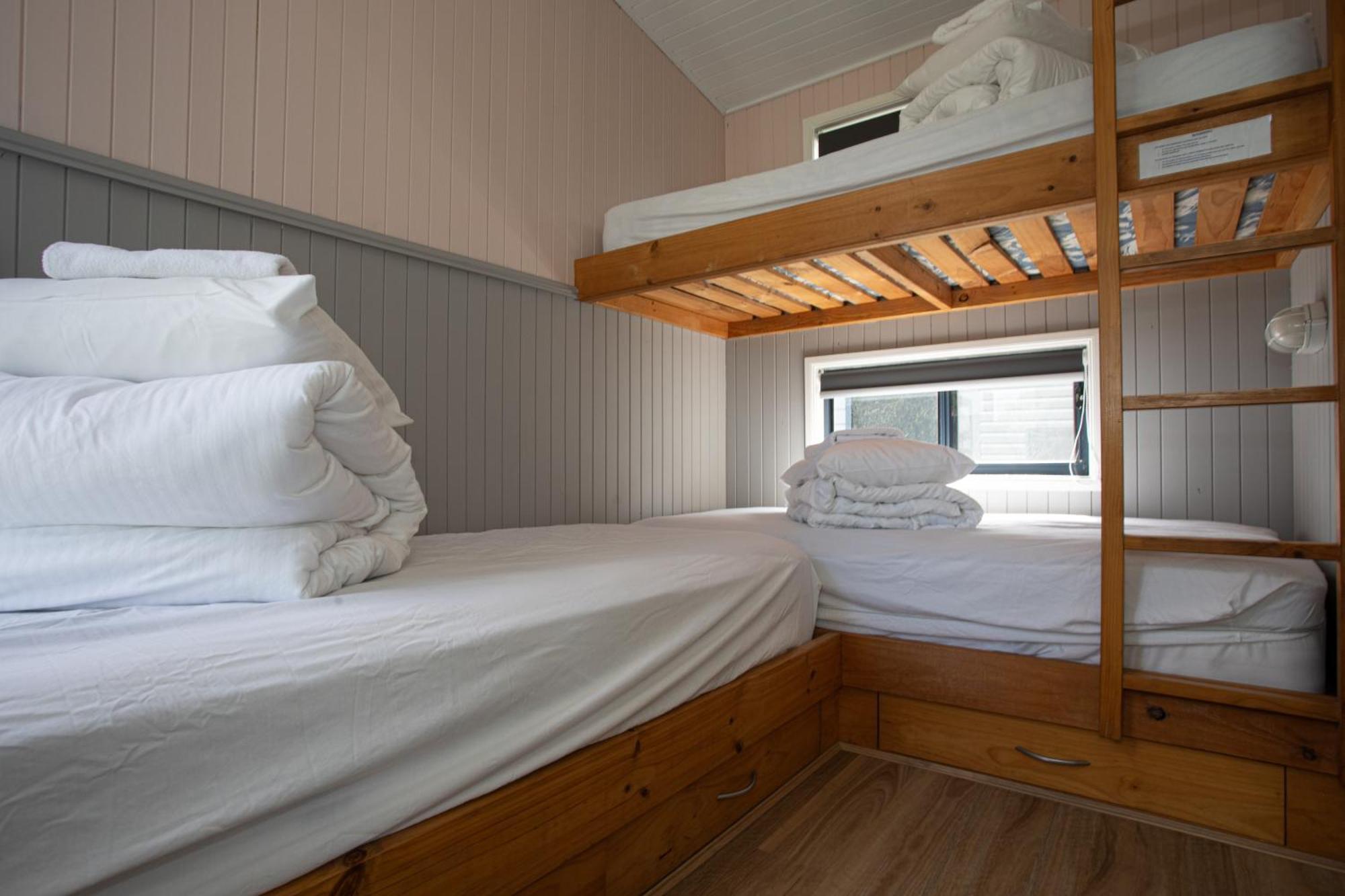 South Coast Retreat Hotell Greenwell Point Exteriör bild
